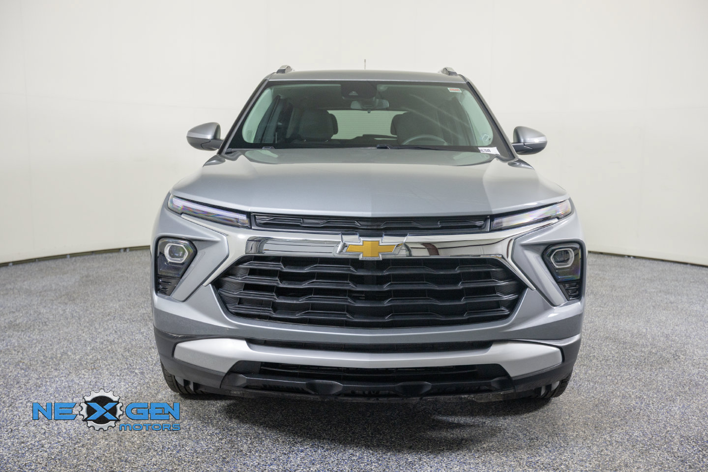 Used 2026 Chevrolet TrailBlazer LT AWD/4WD image 3