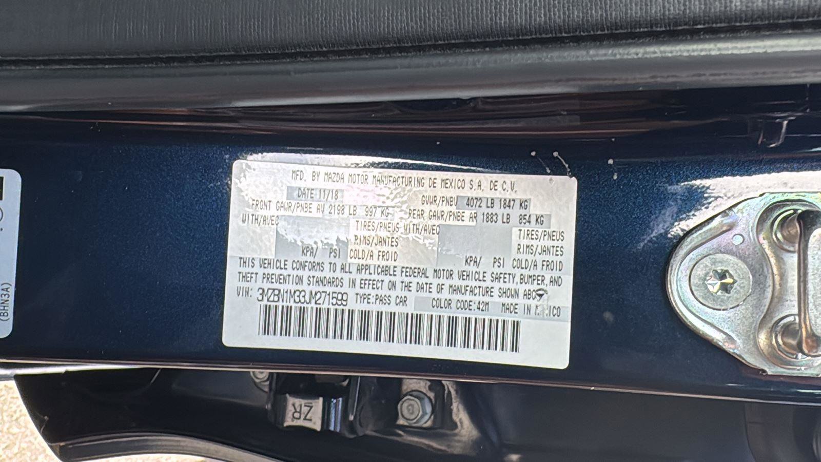 Used 2018 MAZDA MAZDA3 Grand Touring FWD image 22