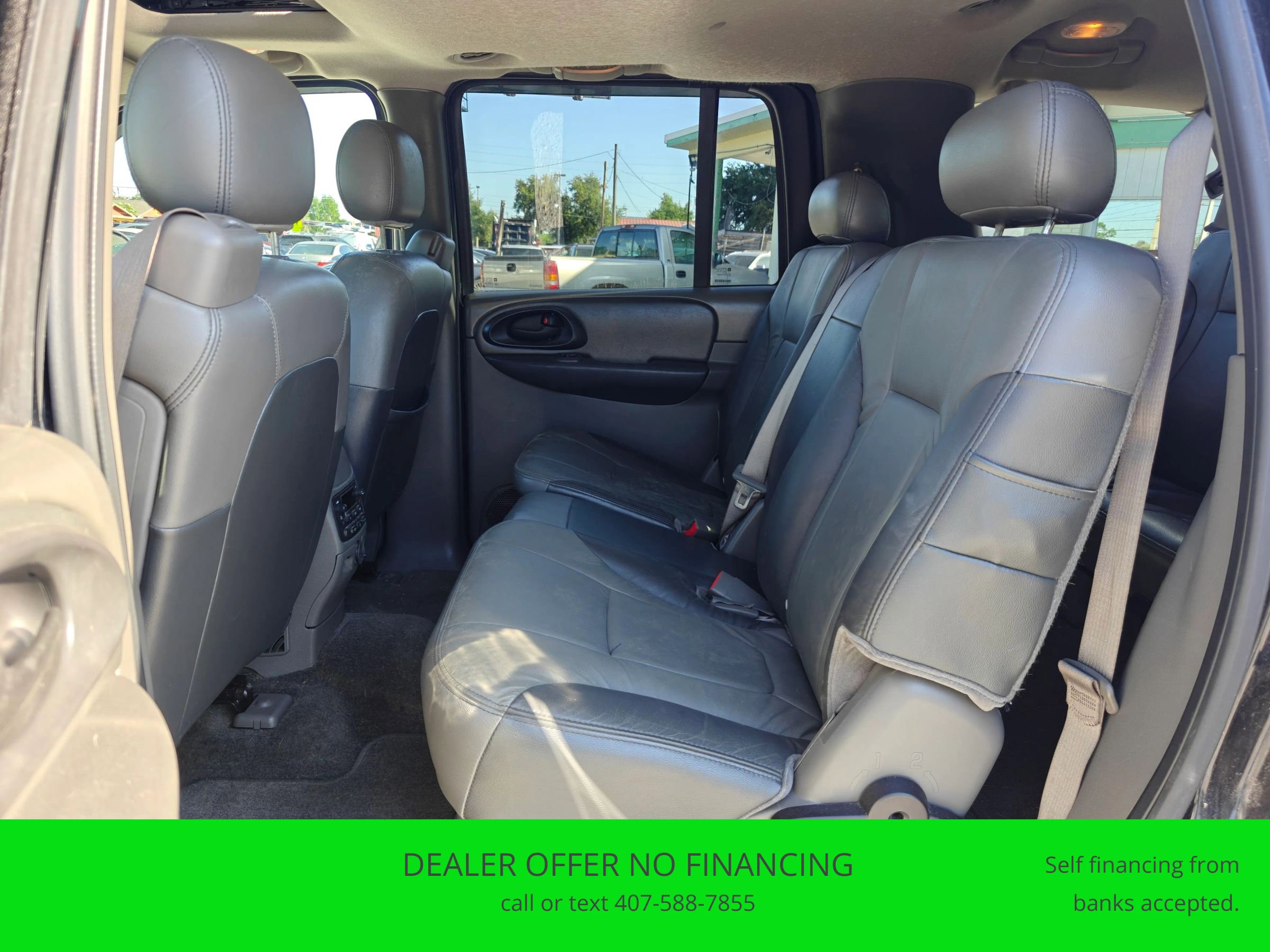 Used 2004 Chevrolet TrailBlazer 4WD w/ LT Preferred Equipment Group image 12