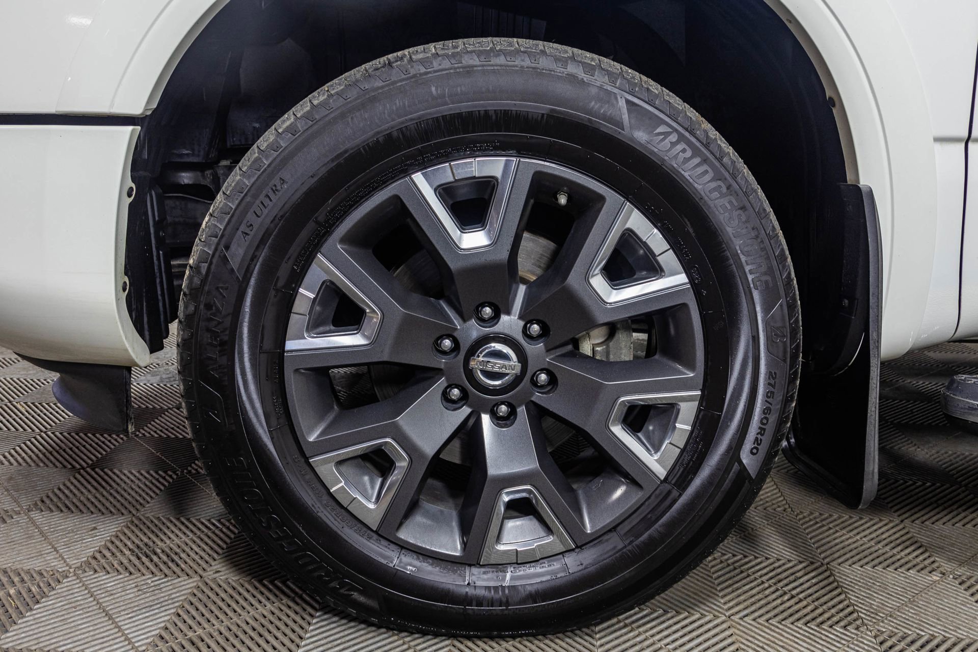 Used 2021 Nissan Titan Platinum Reserve w/ Moonroof Package AWD/4WD image 53