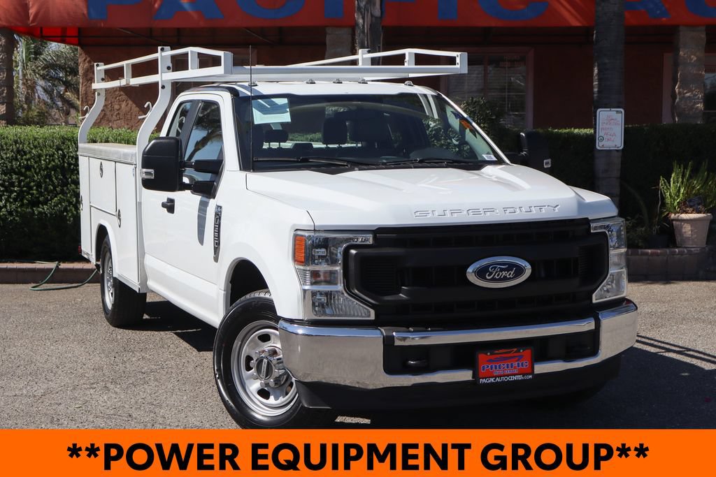 Used 2022 Ford F350 XL w/ Power Equipment Group RWD image 2