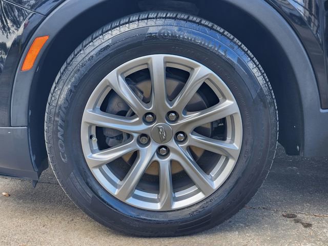 Used 2022 Cadillac XT4 Luxury w/ Cold Weather Package FWD image 10