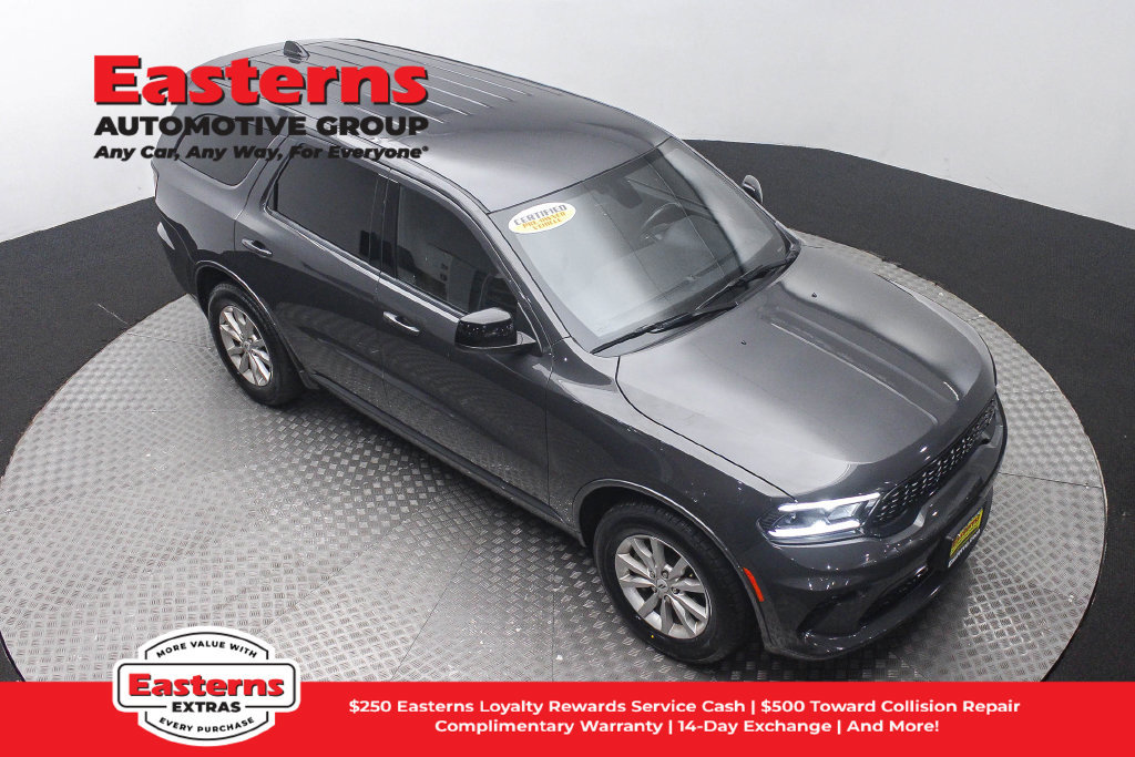Used 2025 Dodge Durango GT RWD image 4