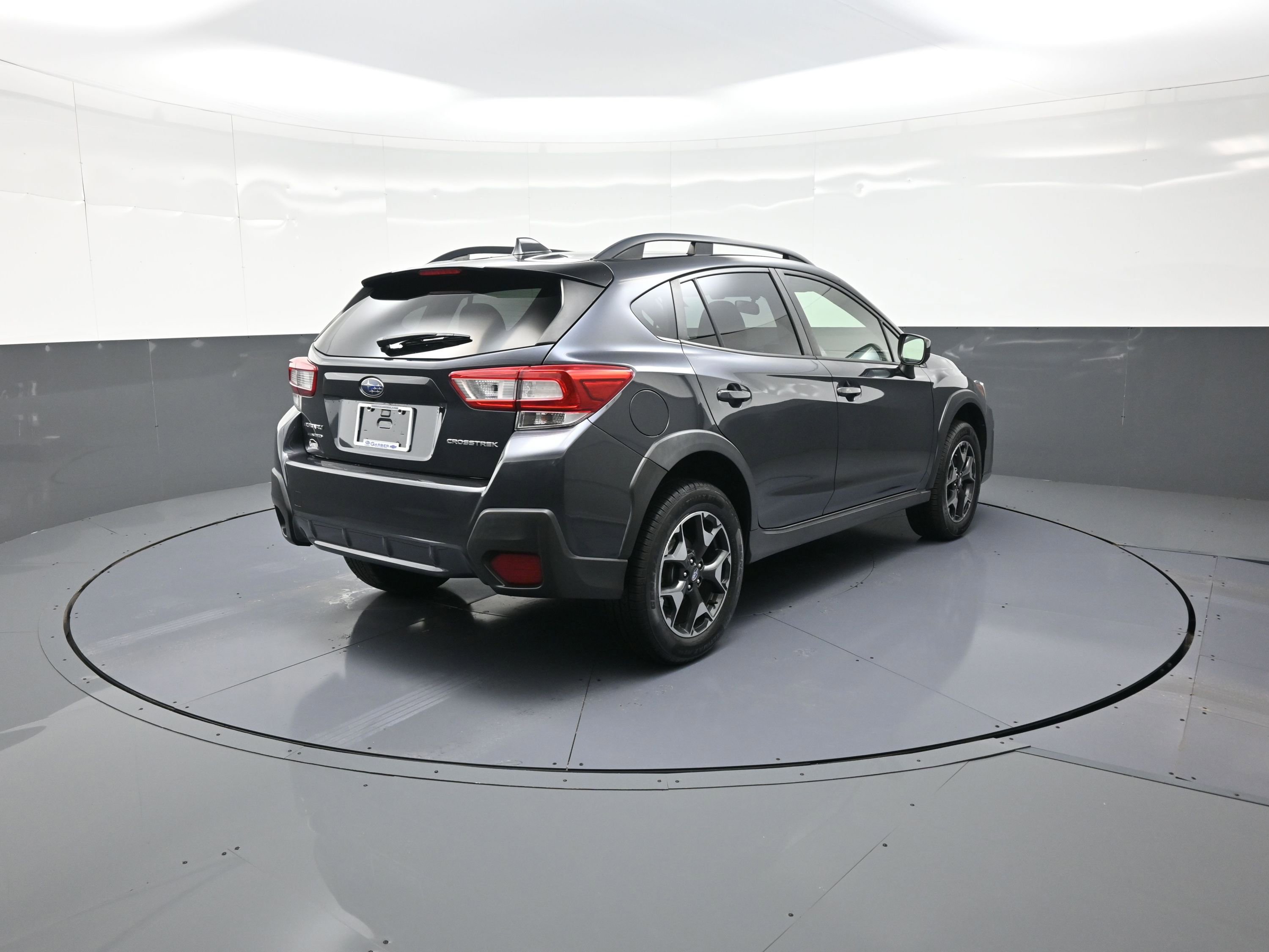 Used 2019 Subaru Crosstrek 2.0i Premium image 3