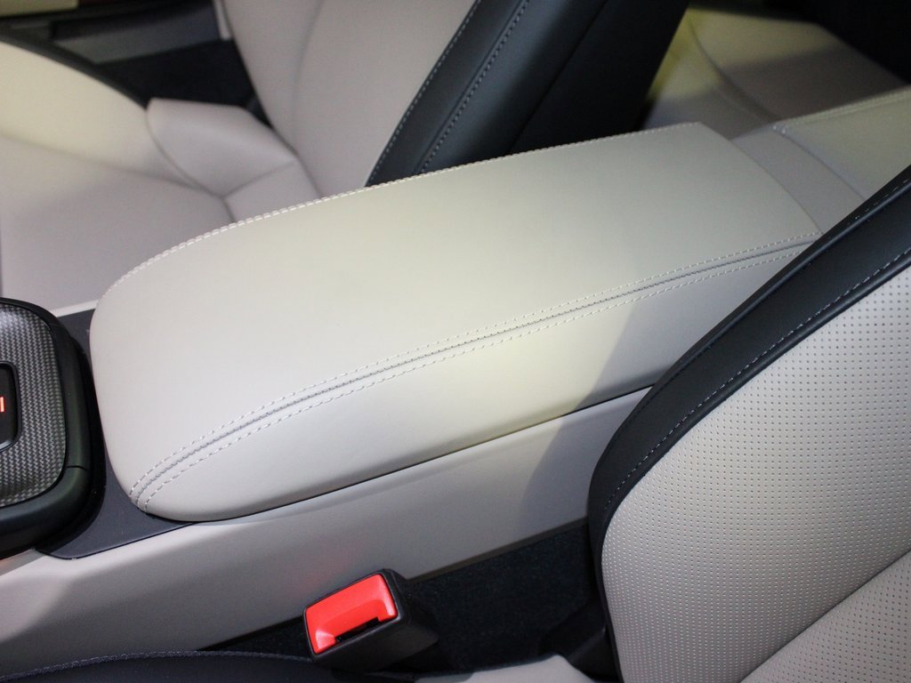 Used 2025 Porsche 911 Carrera 4 GTS image 33