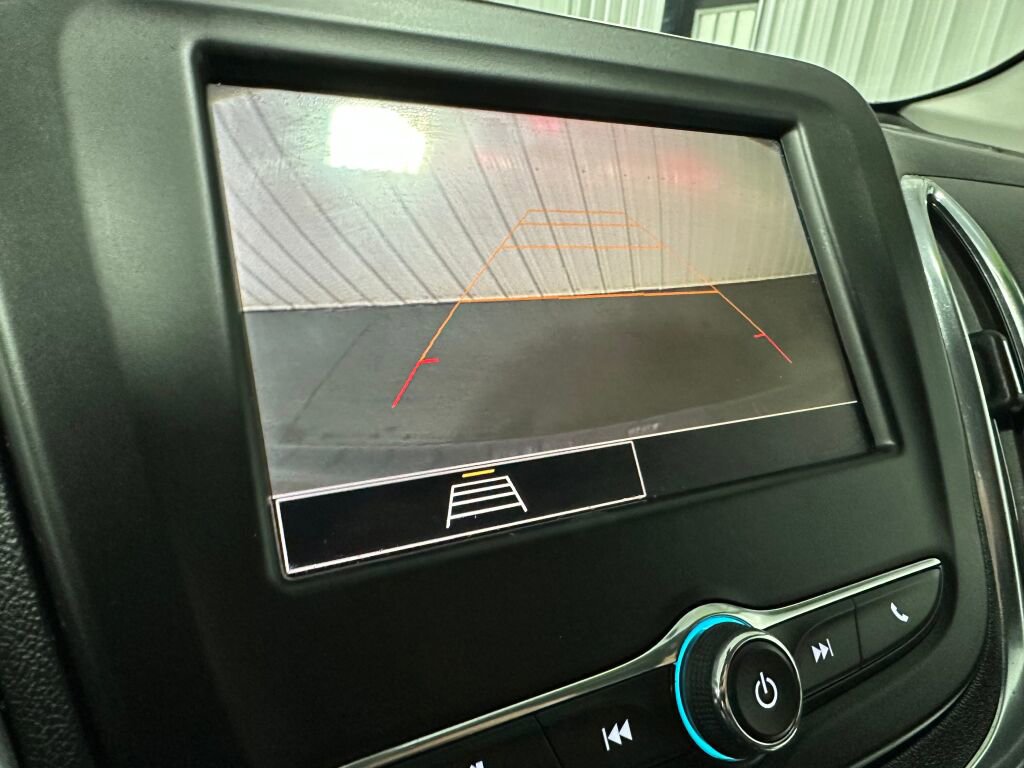 Used 2023 Chevrolet Equinox LT image 14