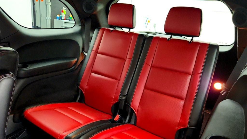 Used 2022 Dodge Durango R/T w/ Blacktop Package AWD/4WD image 21