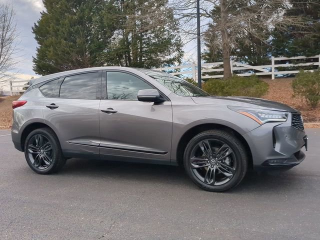Used 2022 Acura RDX A-Spec image 2