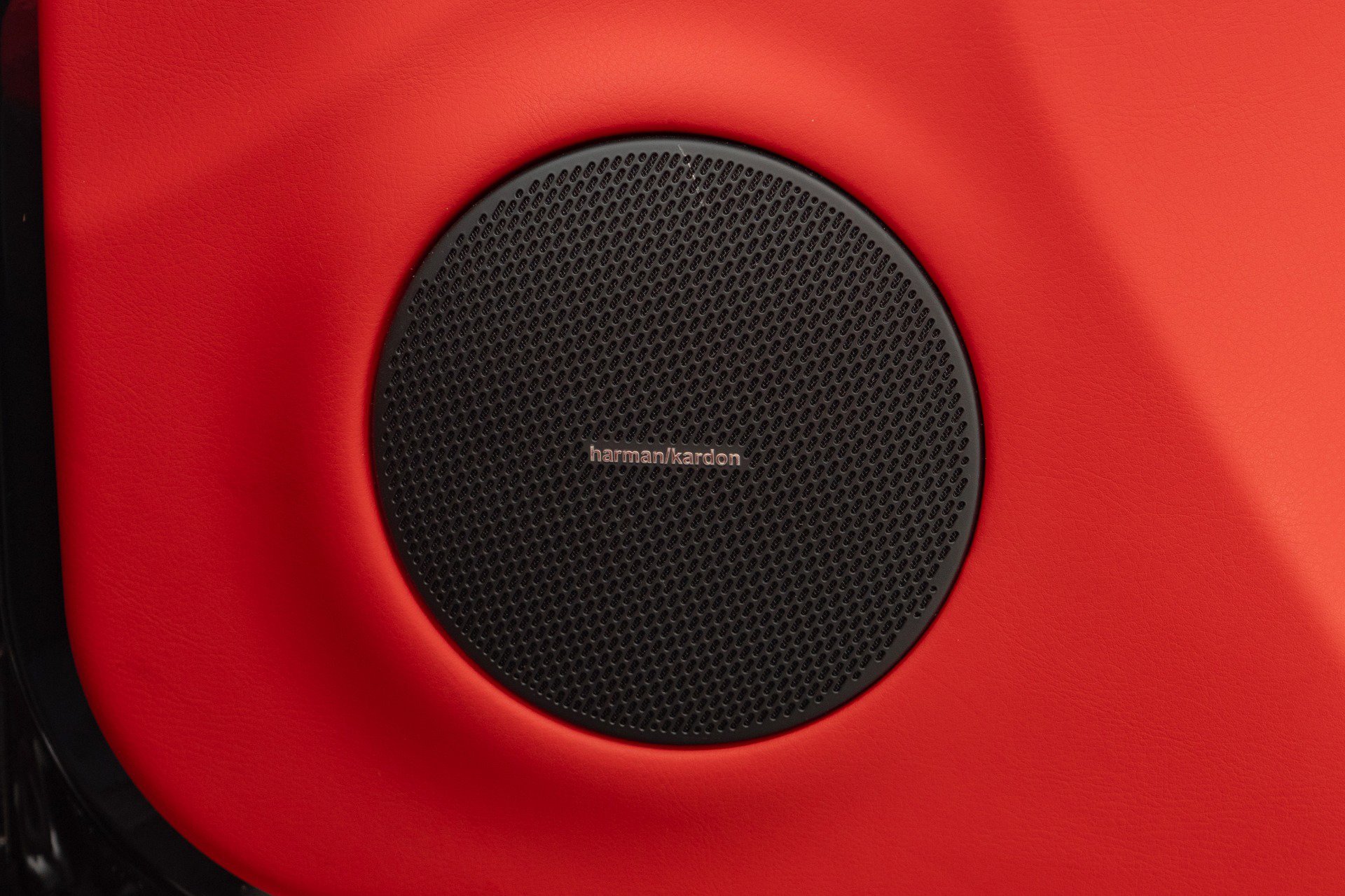 Used 2019 Maserati GranTurismo MC image 32