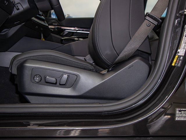 Used 2026 BMW i5 eDrive40 image 15