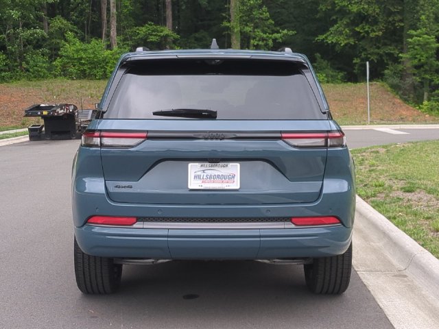 New 2026 Jeep Grand Cherokee Limited AWD/4WD image 12