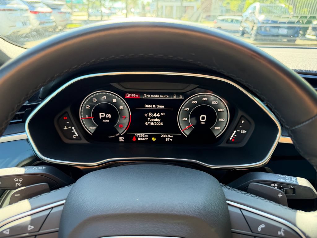 Used 2022 Audi Q3 2.0T Premium Plus AWD/4WD image 25