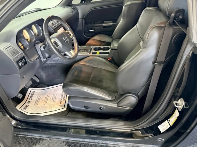 Used 2014 Dodge Challenger R/T RWD image 15