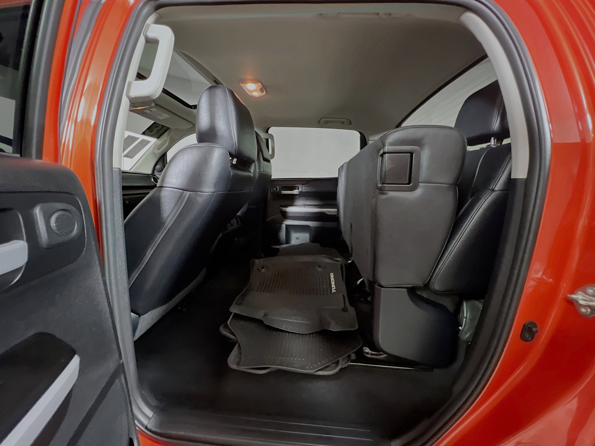 Used 2018 Toyota Tundra Limited w/ Limited Premium Package image 29