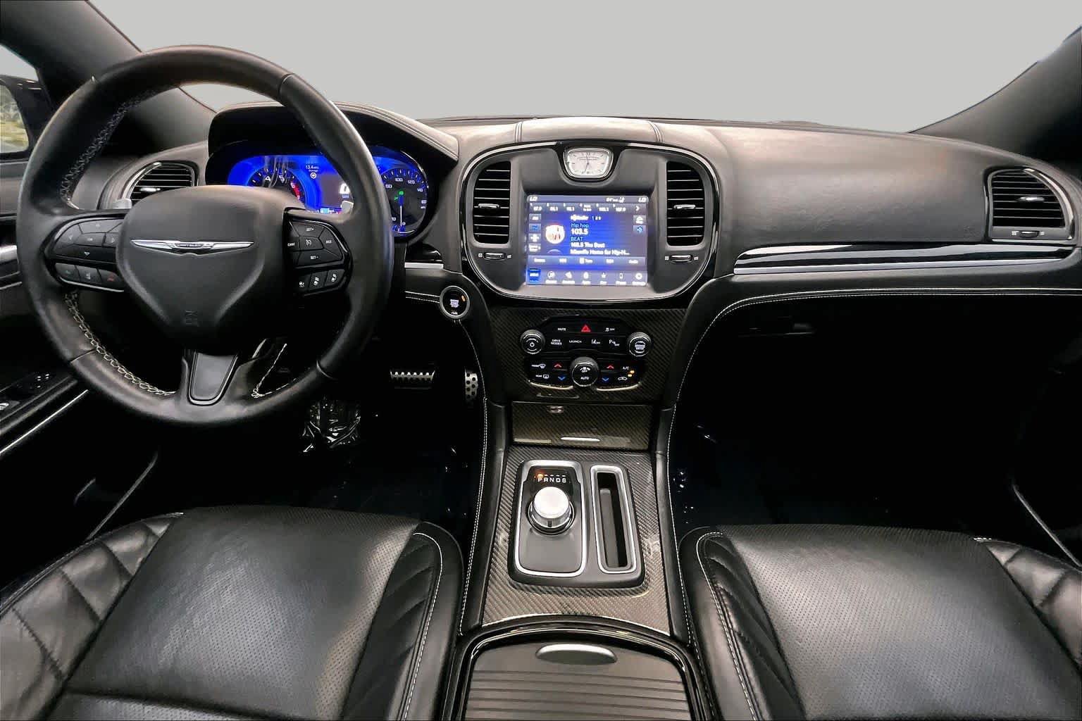 Used 2023 Chrysler 300 C RWD image 16