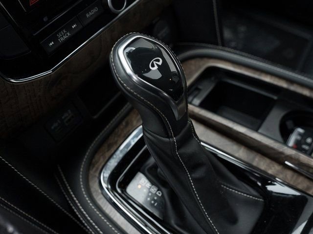 Used 2021 INFINITI QX80 Premium Select w/ All-Season Package image 28