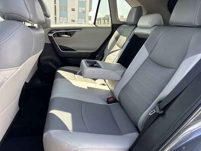 Used 2023 Toyota RAV4 Limited image 23