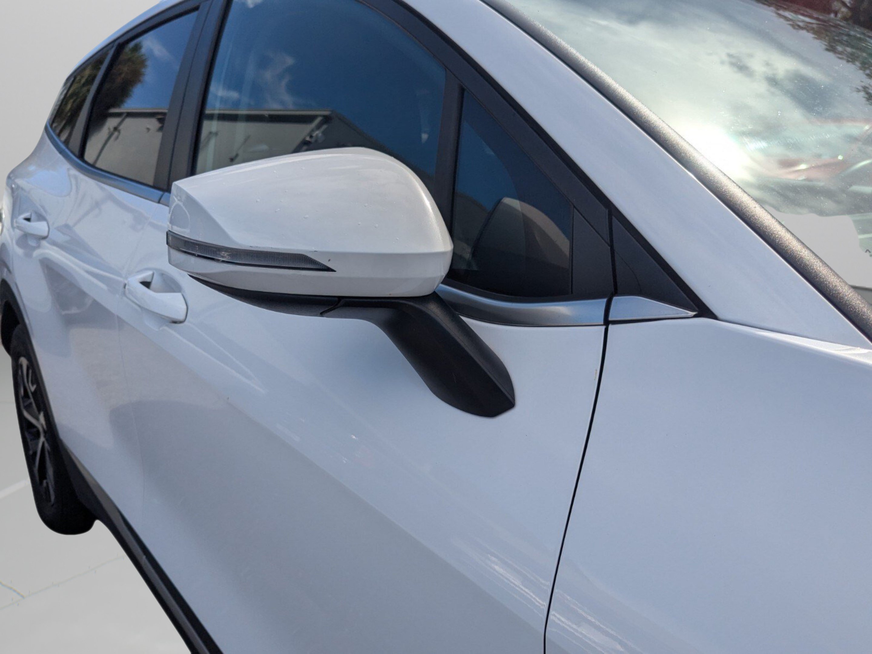 Certified 2023 Kia Sportage EX FWD image 40