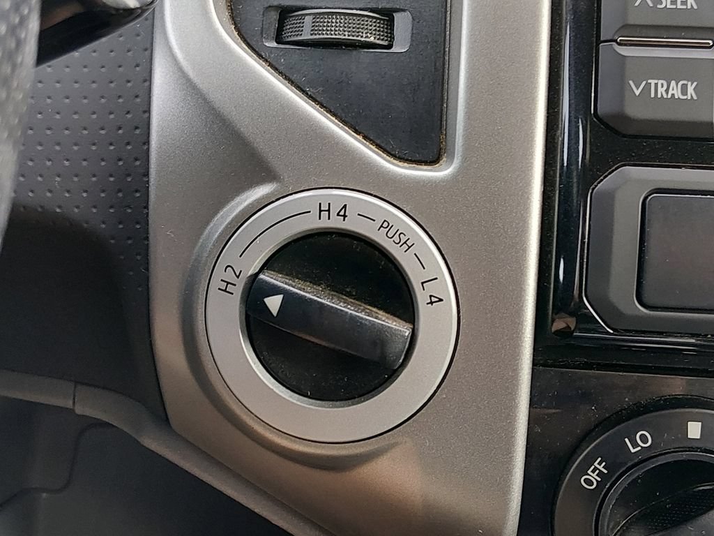 Used 2013 Toyota Tacoma 4x4 Double Cab w/ TRD Sport Pkg image 23