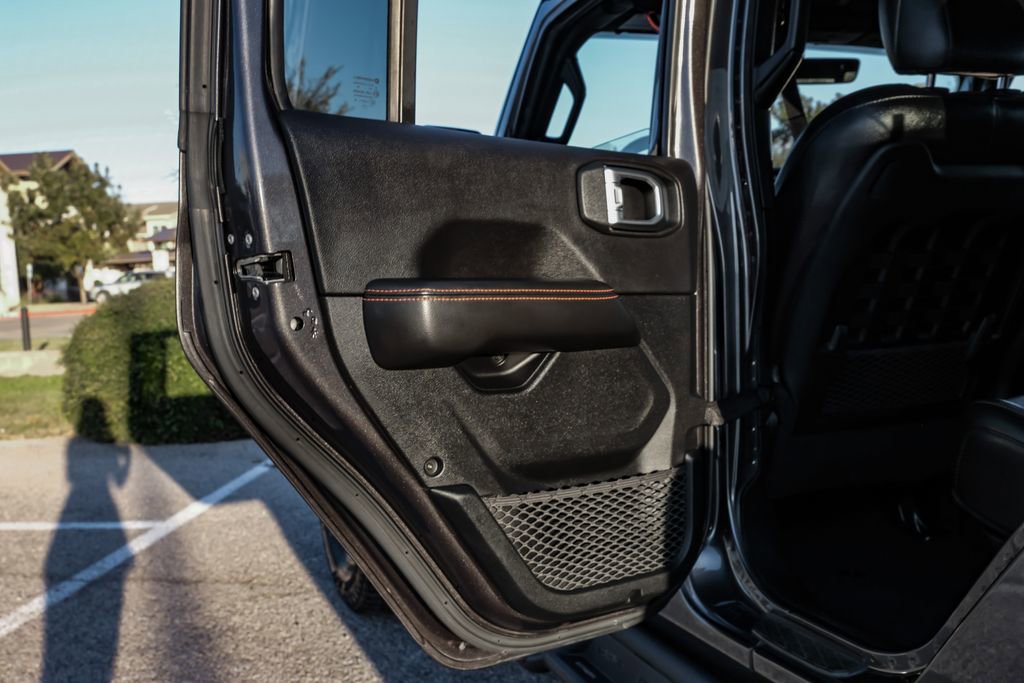 Used 2021 Jeep Gladiator Mojave image 44