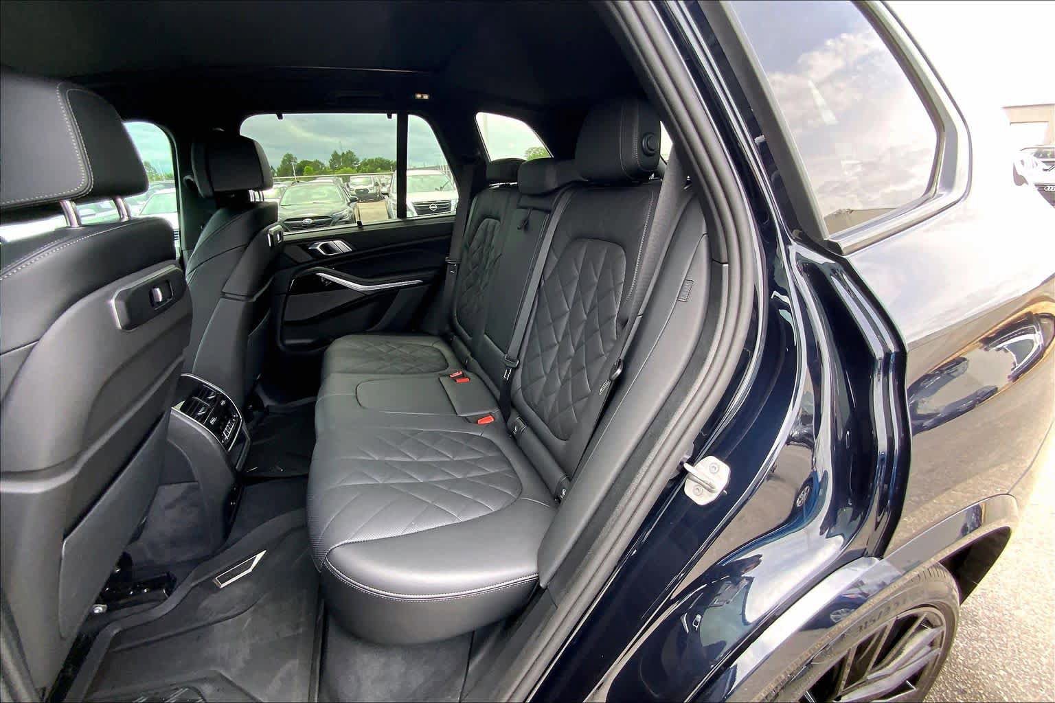 Used 2025 BMW X5 sDrive40i w/ M Sport Package RWD image 20