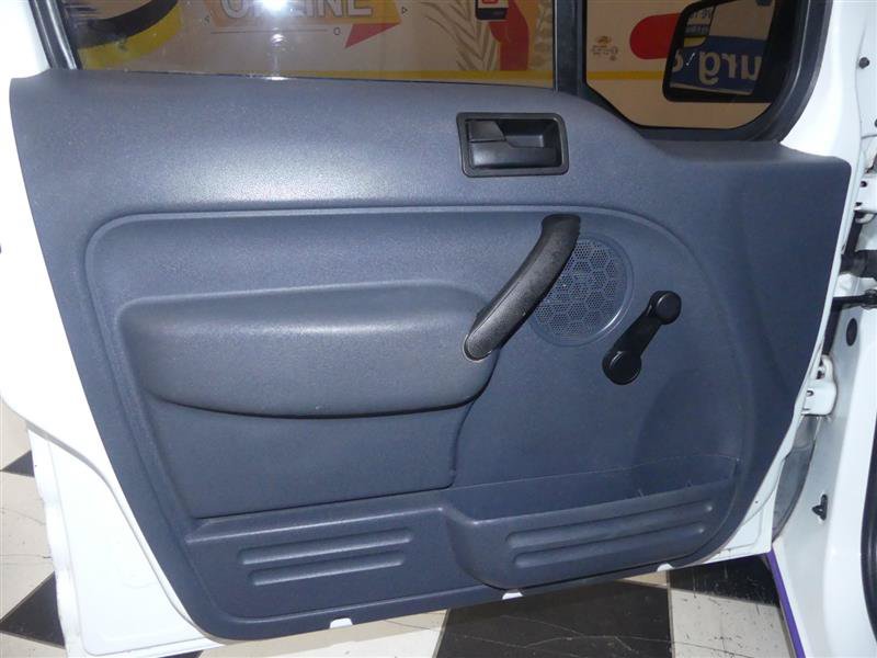 Used 2013 Ford Transit Connect XL FWD image 21