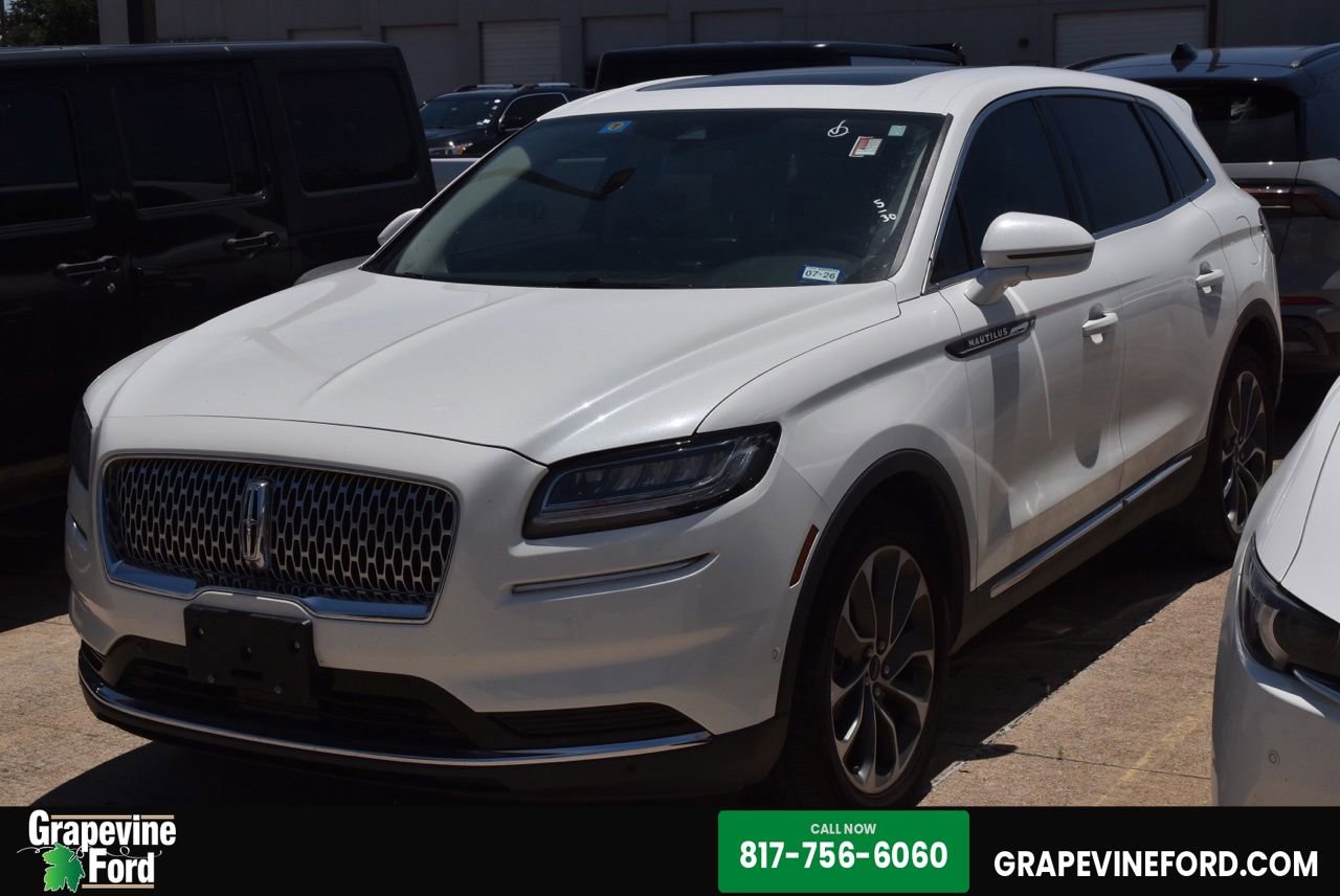 Used 2023 Lincoln Nautilus Reserve w/ Equipment Group 201A AWD/4WD image 1