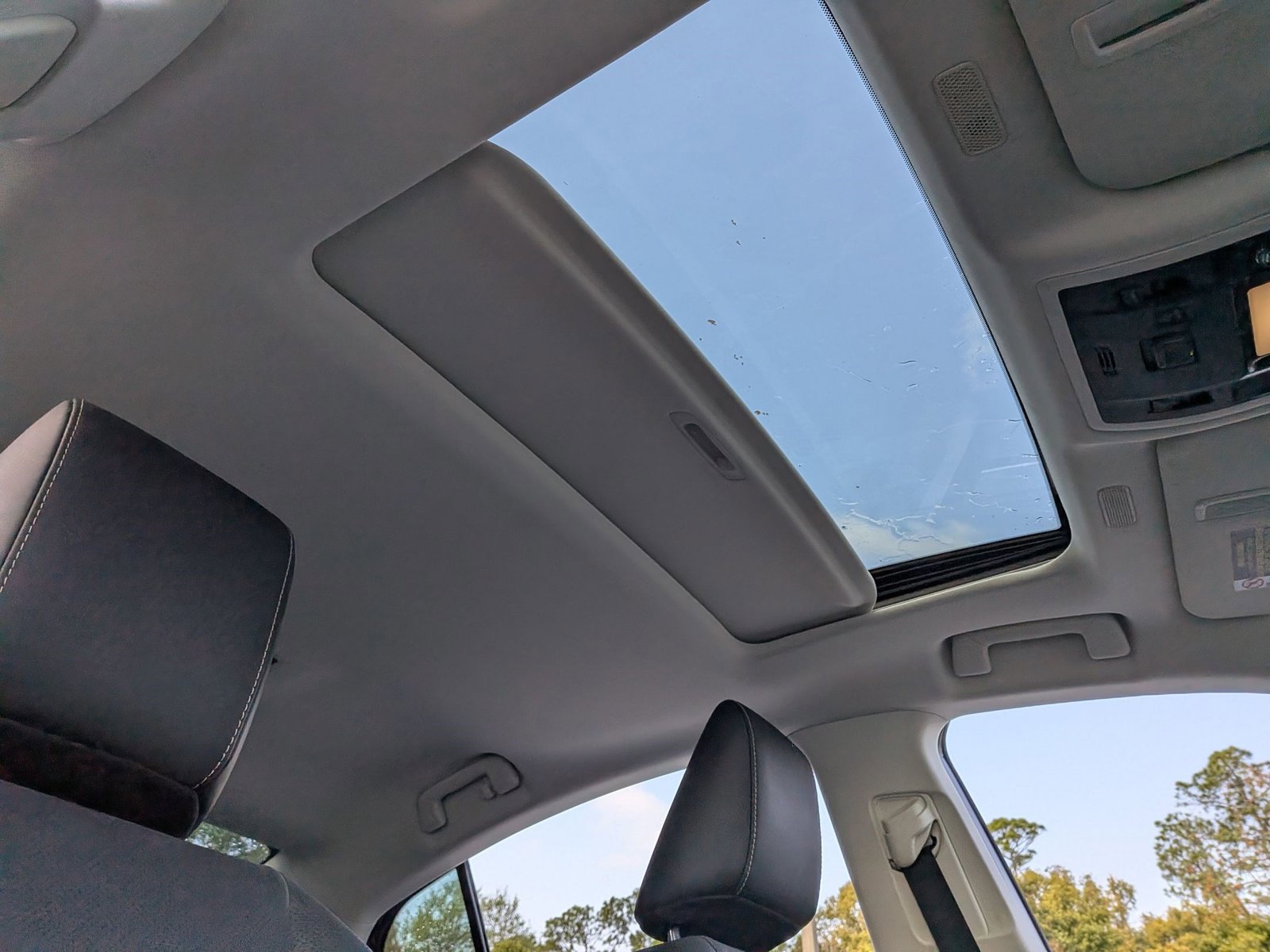 Used 2021 Lexus ES 300h w/ Premium Package image 20