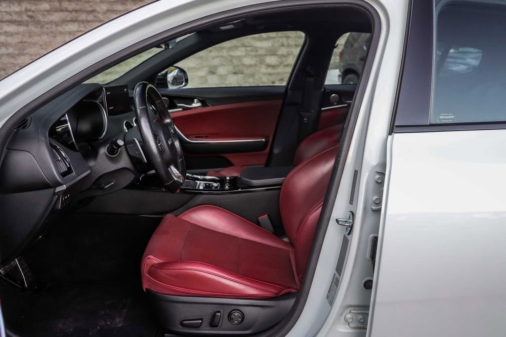 Used 2022 Kia Stinger GT-Line w/ Sun & Sound Package image 23