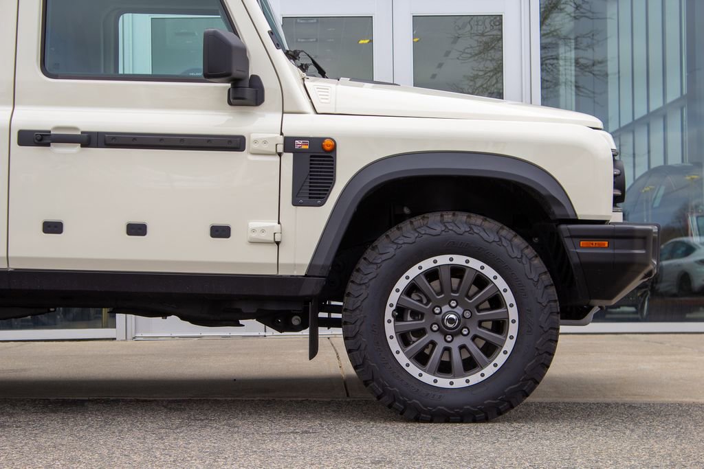Used 2025 INEOS Grenadier AWD/4WD image 5