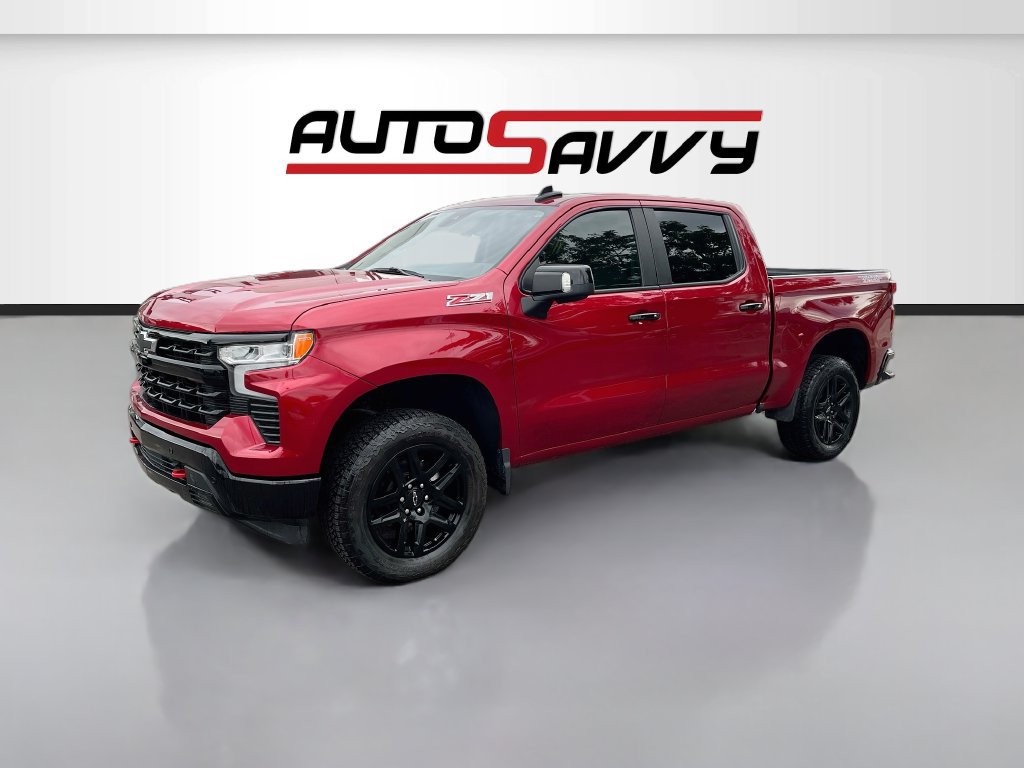 Used 2026 Chevrolet Silverado 1500 LT Trail Boss w/ LT Trail Boss Premium Package AWD/4WD image 3
