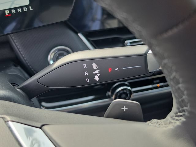 New 2026 Chevrolet Equinox LT w/ Safety and Technology Package FWD image 19