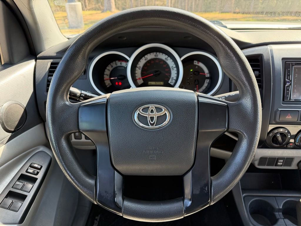 Used 2014 Toyota Tacoma PreRunner image 17