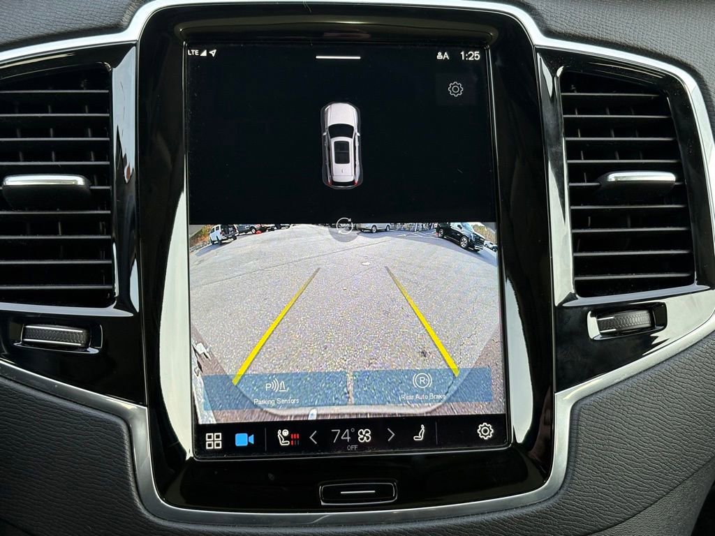 Used 2023 Volvo XC90 B6 Plus w/ Protection Package Premier image 9