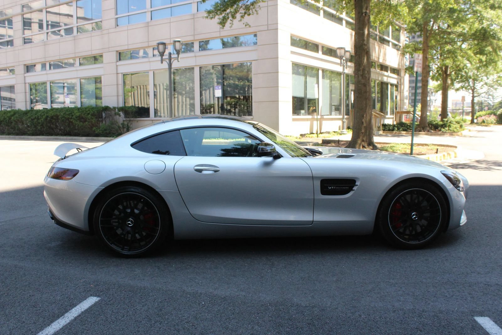 Used 2016 Mercedes-Benz AMG GT S image 9