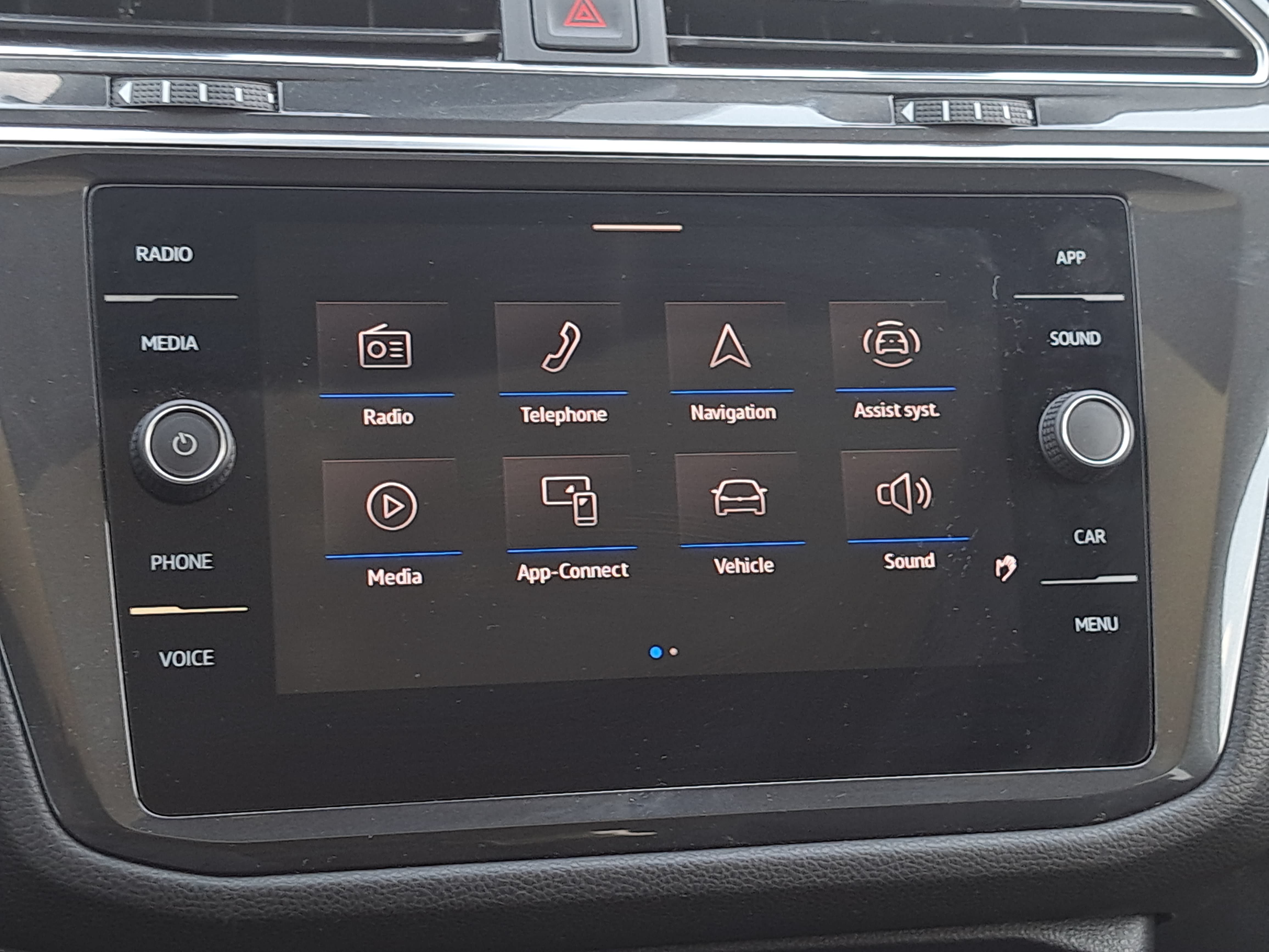 Used 2022 Volkswagen Tiguan SE FWD image 22