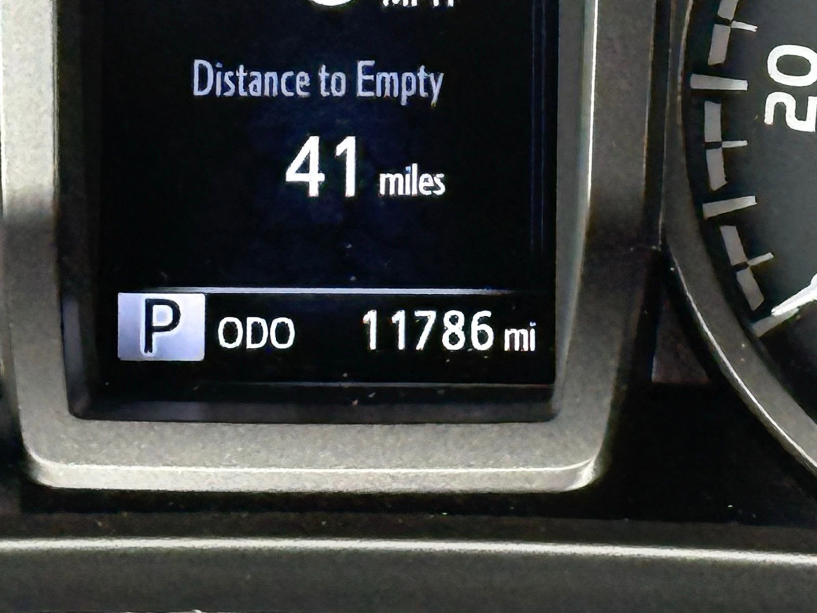 Used 2018 Toyota Tacoma TRD Off-Road image 33