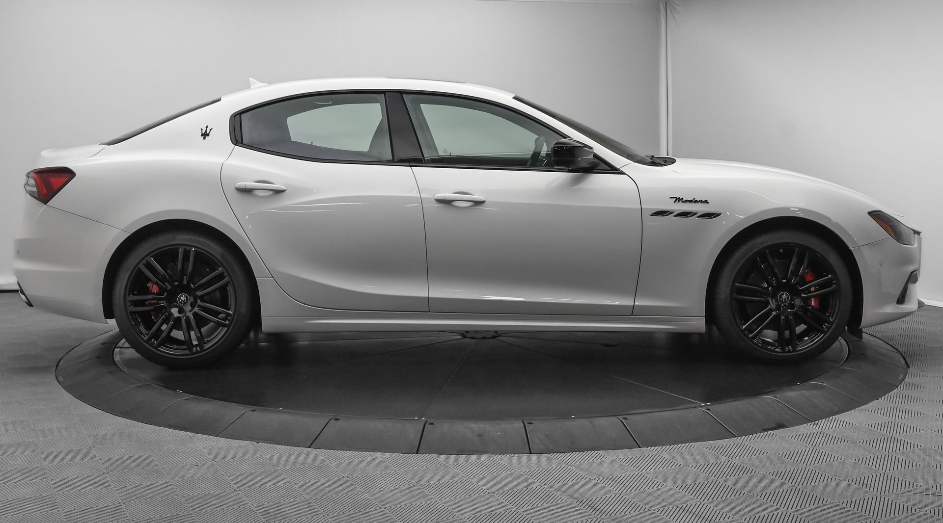 New 2024 Maserati Ghibli Modena Ultima Q4 AWD/4WD image 10