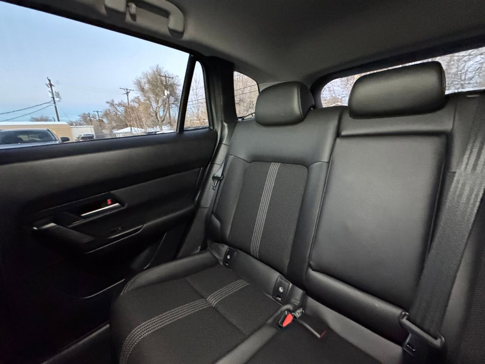 Used 2025 MAZDA CX-50 AWD 2.5 S w/ Select Package image 38