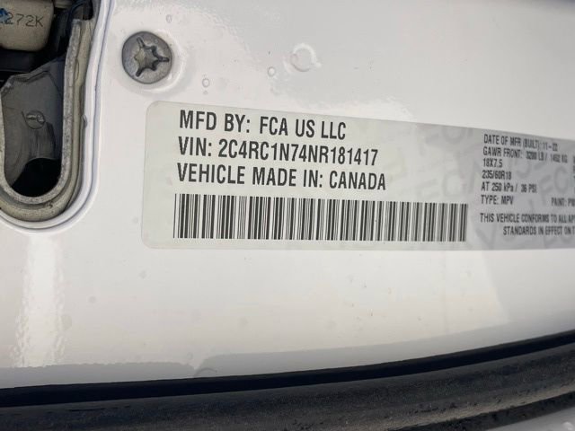 Used 2022 Chrysler Pacifica Pinnacle image 40