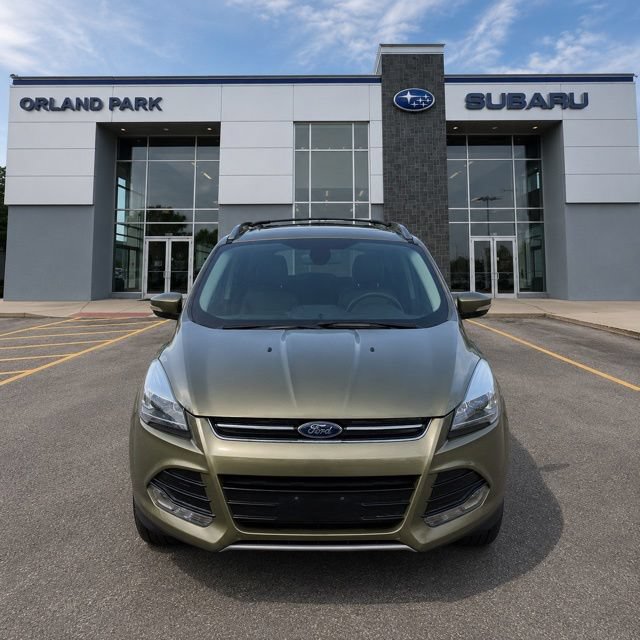 Used 2013 Ford Escape Titanium w/ Parking Technology Pkg FWD image 2
