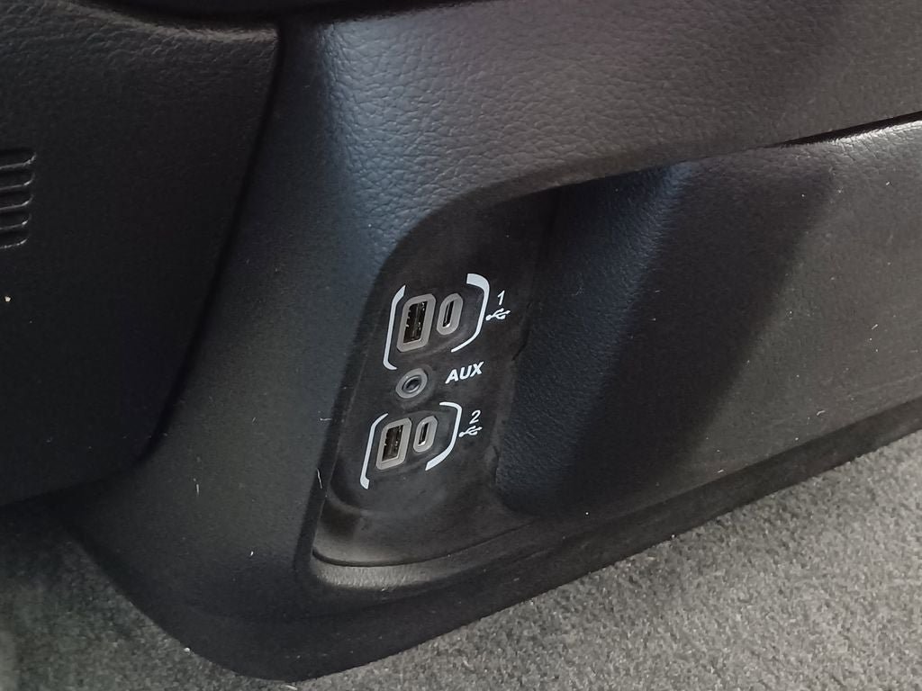 Used 2023 RAM 1500 Big Horn AWD/4WD image 25