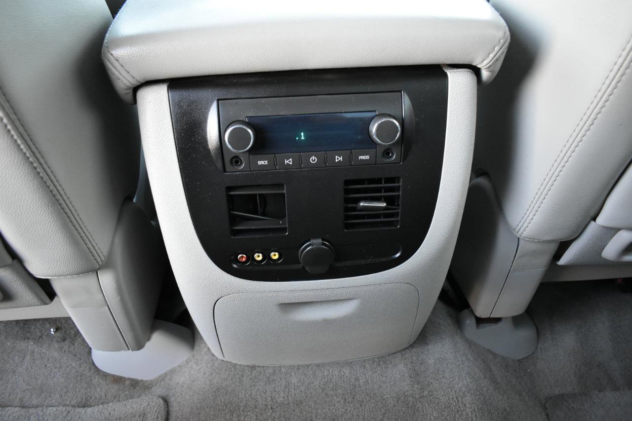 Used 2009 Chevrolet Avalanche LTZ image 38