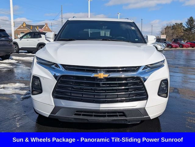 Used 2019 Chevrolet Blazer Premier w/ Sun and Wheels Package AWD/4WD image 2