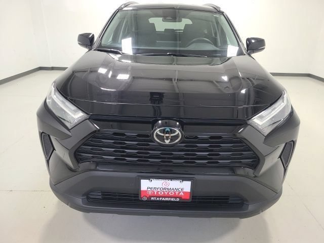 Used 2024 Toyota RAV4 XLE FWD image 2