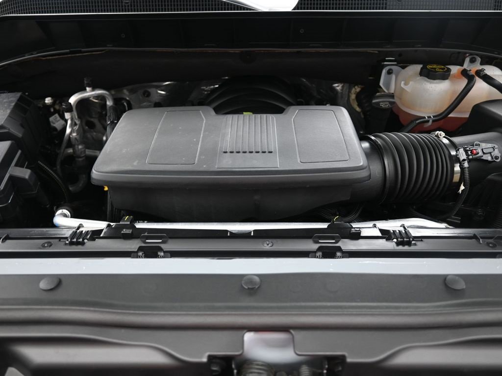 Used 2025 Chevrolet Silverado 1500 RST w/ Convenience Package II image 32