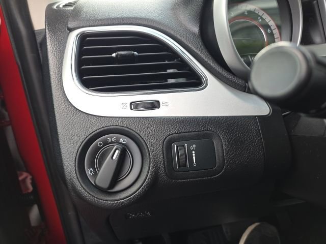 Used 2015 Dodge Journey American Value Package w/ Flexible Seating Group image 11