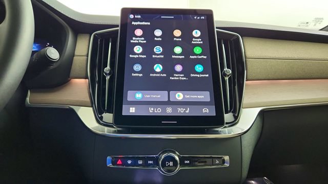 New 2026 Volvo XC90 B5 Plus AWD/4WD image 21