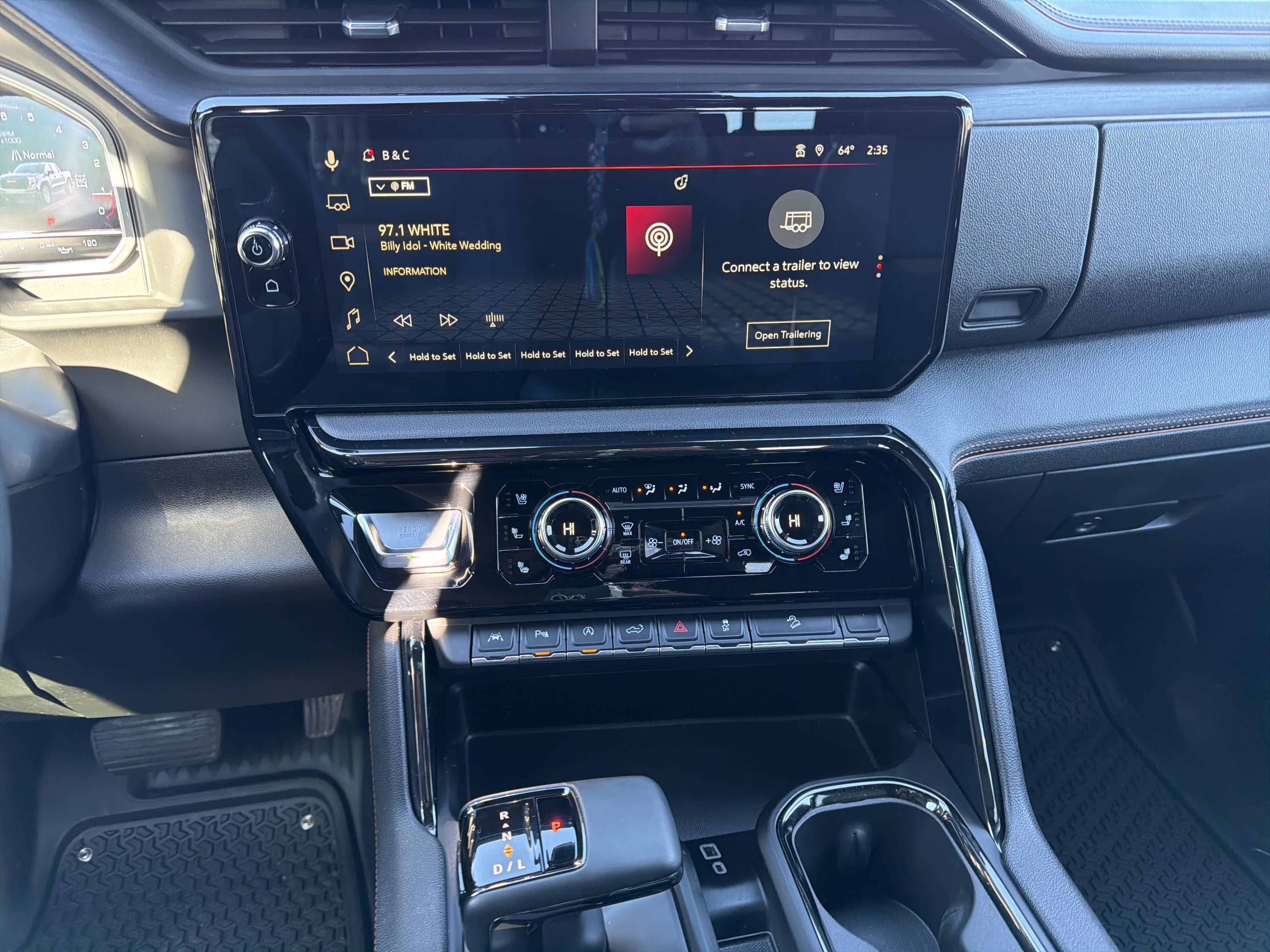 Used 2023 GMC Sierra 1500 AT4 w/ Technology Package image 26