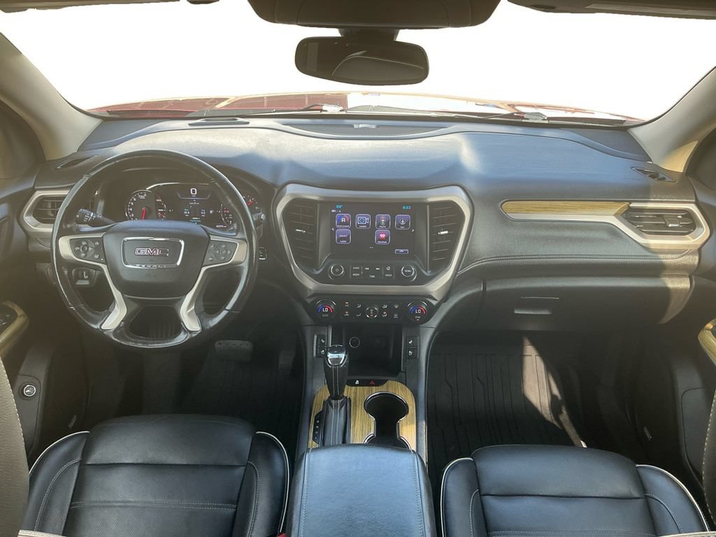 Used 2019 GMC Acadia Denali w/ Technology Package AWD/4WD image 17